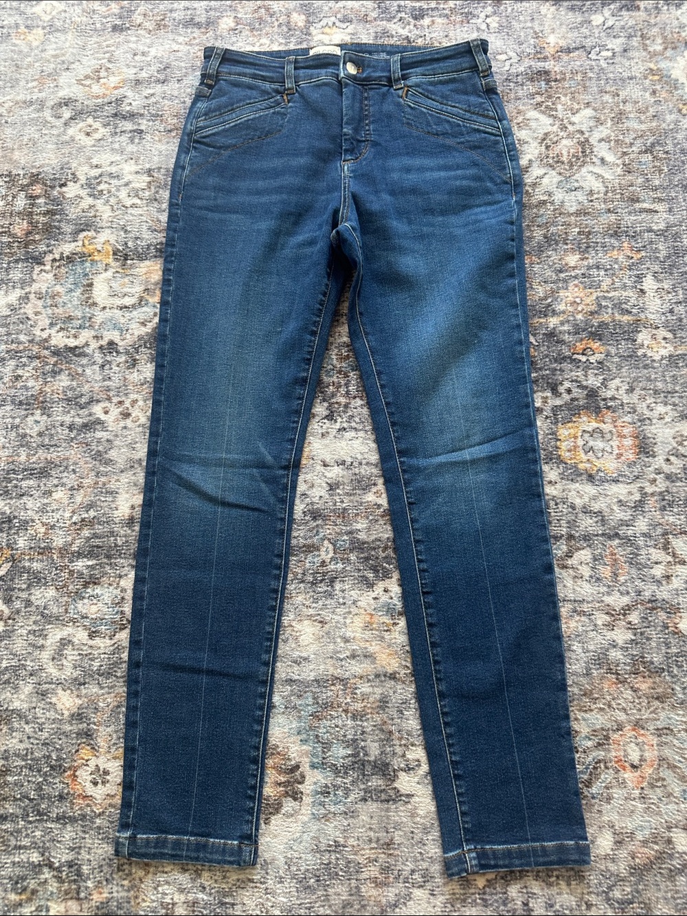 Anthropologie Pilcro Rococo Mid Rise Skinny Jeans in Medium Wash - Size 28
